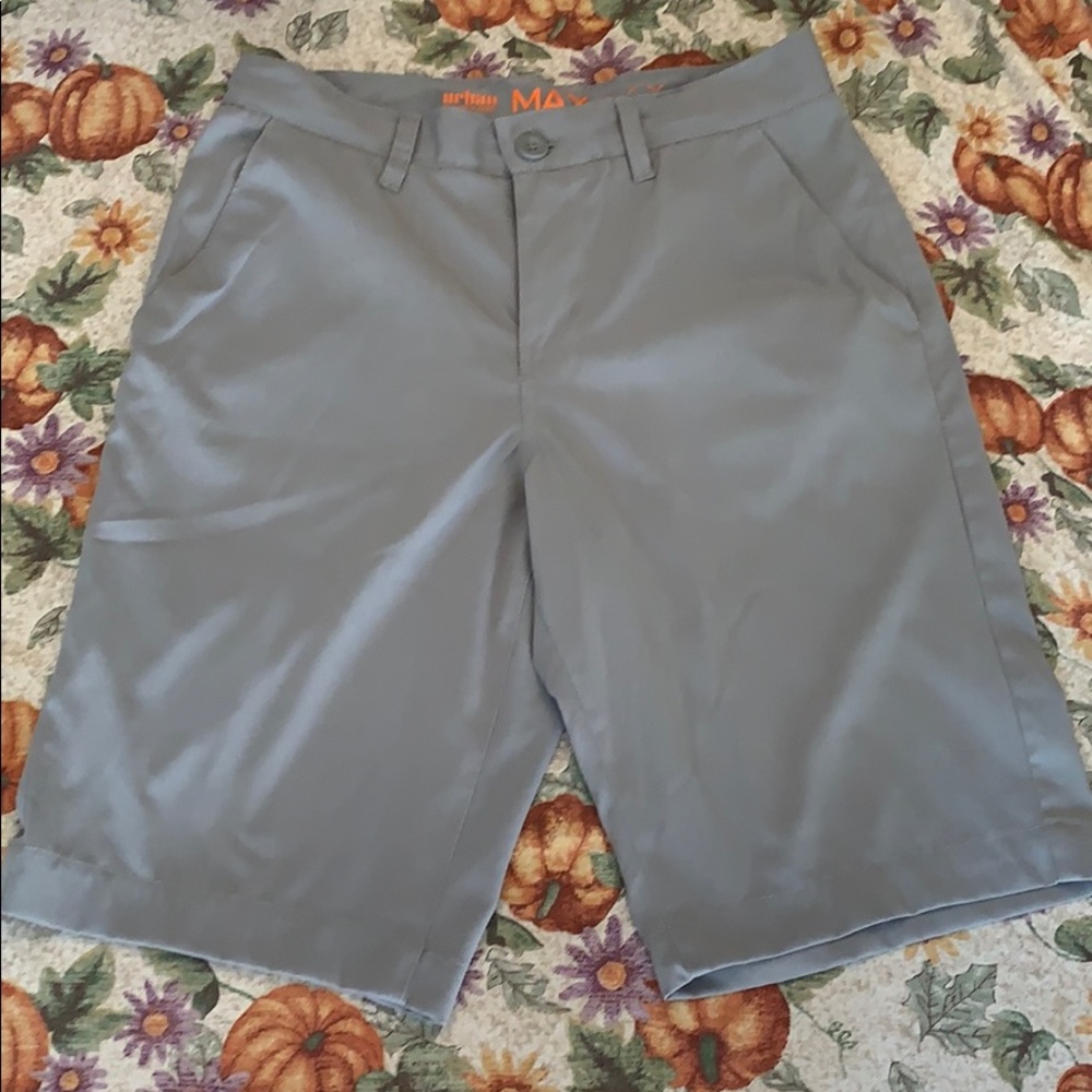 SOLD!!!!! Men’s Urban Pipeline Shorts Bundle size 30